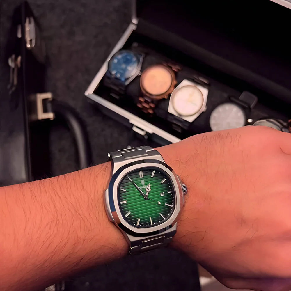 Reloj Poedagar Deluxe Edition®
